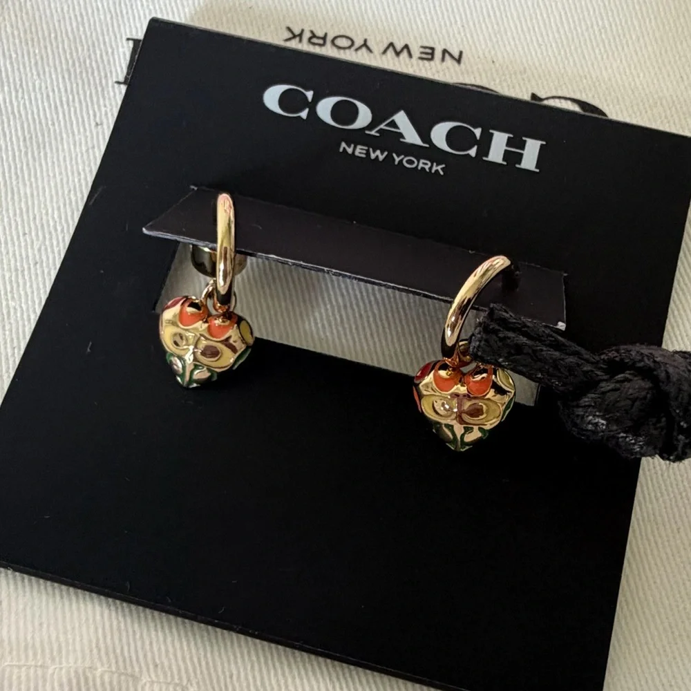 Coach Gold rainbow heart Necklace earrings and Bracelet jewelry Set